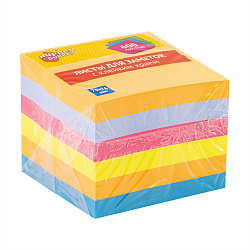 Блок листов для заметок с клейким краем, 600 шт.